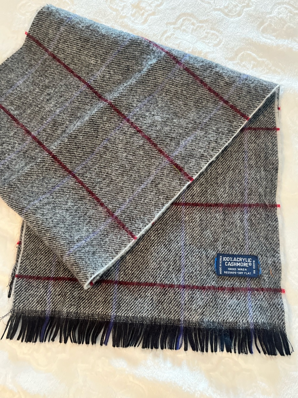 Plaid Grey Cashmere-Blend scarf with Burgundy Windowpane